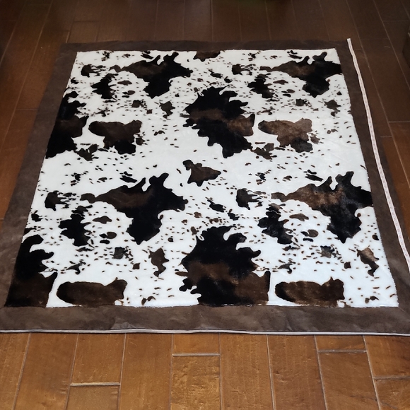 None Other - Nativo Cow Print Plush White Black Brown Print 49×60 Rug Bed Throw Western Decor